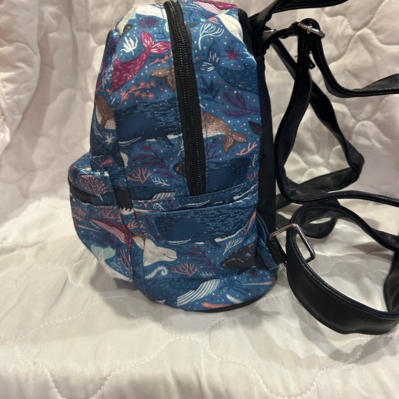 Whale Print Mini Backpack - Picture 2 of 5